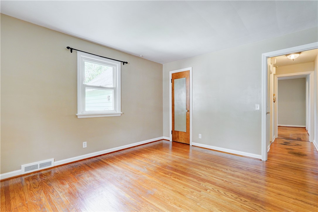 272 Cinnabar Road Irondequoit, NY 14617 - Photo 15 of 28 Gallery Image 15