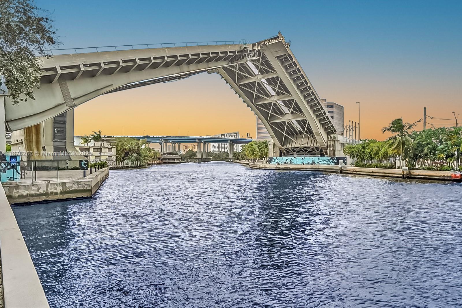 185 Southwest 7th Street, Unit 2900 Miami, FL 33130 - Photo 20 of 25 a view of a lake