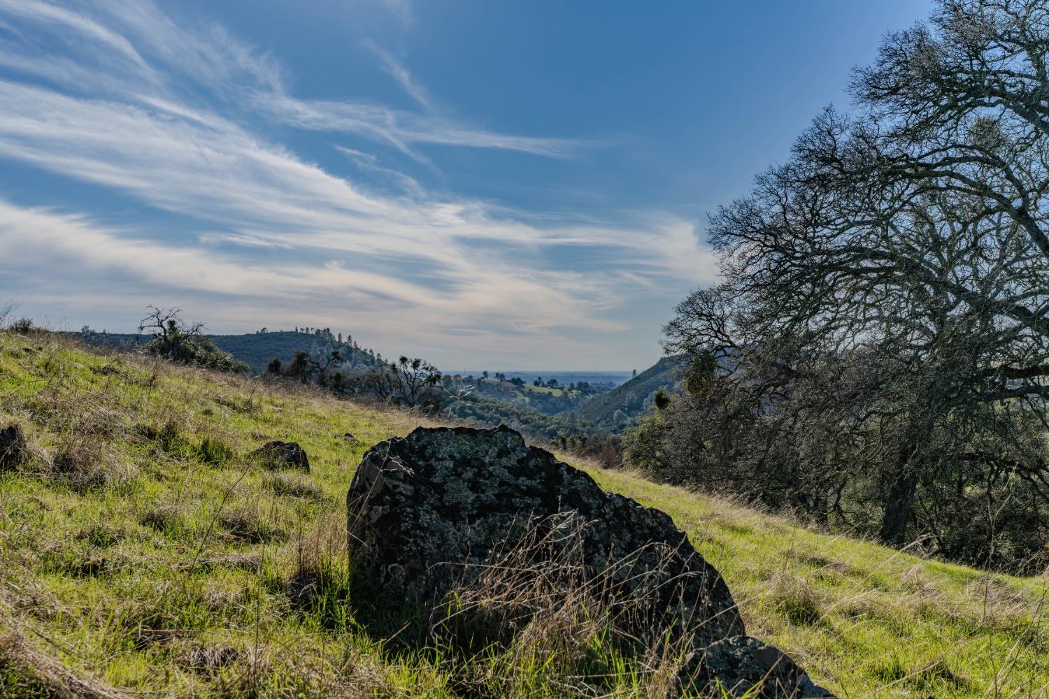 7220 Stony Creek Road Jackson, CA 95642 - Photo 14 of 60 a view of a lake with a mountain