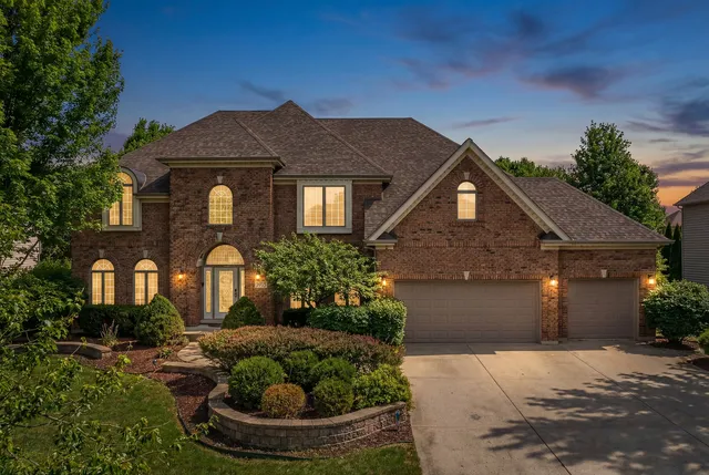 $1,350,000 | 3915 Royal Portrush Drive, Naperville, IL 60564
