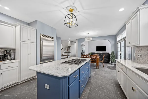 $1,224,000 | 3915 Royal Portrush Drive, Naperville, IL 60564