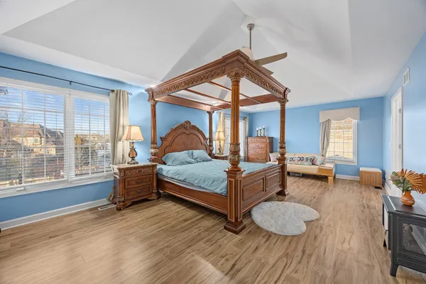 $1,224,000 | 3915 Royal Portrush Drive, Naperville, IL 60564