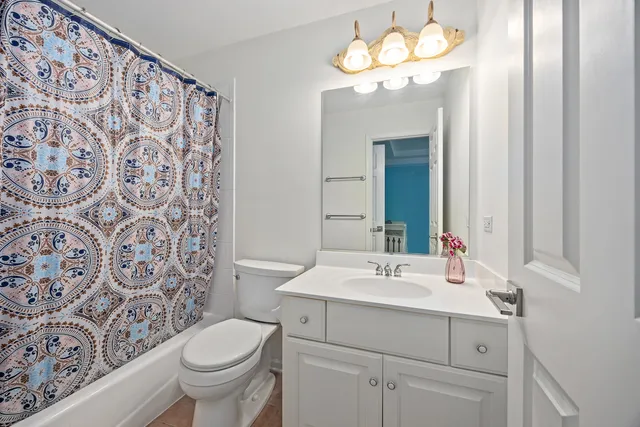 $1,350,000 | 3915 Royal Portrush Drive, Naperville, IL 60564