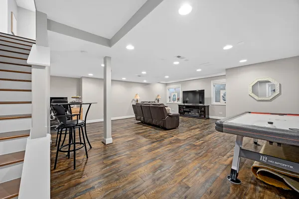 $1,224,000 | 3915 Royal Portrush Drive, Naperville, IL 60564