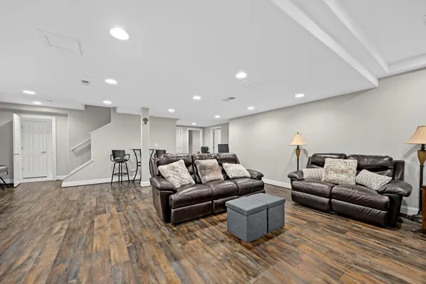 $1,224,000 | 3915 Royal Portrush Drive, Naperville, IL 60564