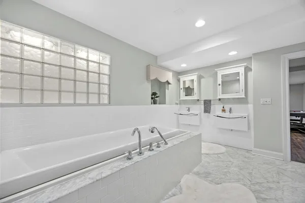 $1,224,000 | 3915 Royal Portrush Drive, Naperville, IL 60564