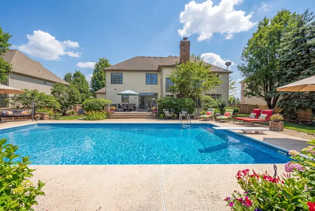 $1,350,000 | 3915 Royal Portrush Drive, Naperville, IL 60564