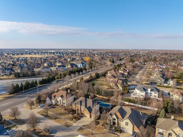 $1,224,000 | 3915 Royal Portrush Drive, Naperville, IL 60564