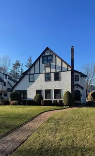 $1,350,000 | 119 Chestnut Street, Garden City, NY 11530
