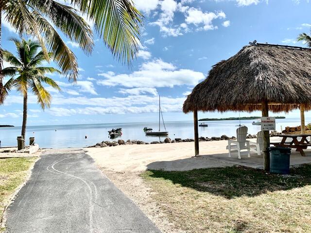 611 North Emerald Drive Key Largo, FL 33037 - Photo 35 of 36 a view of a backyard