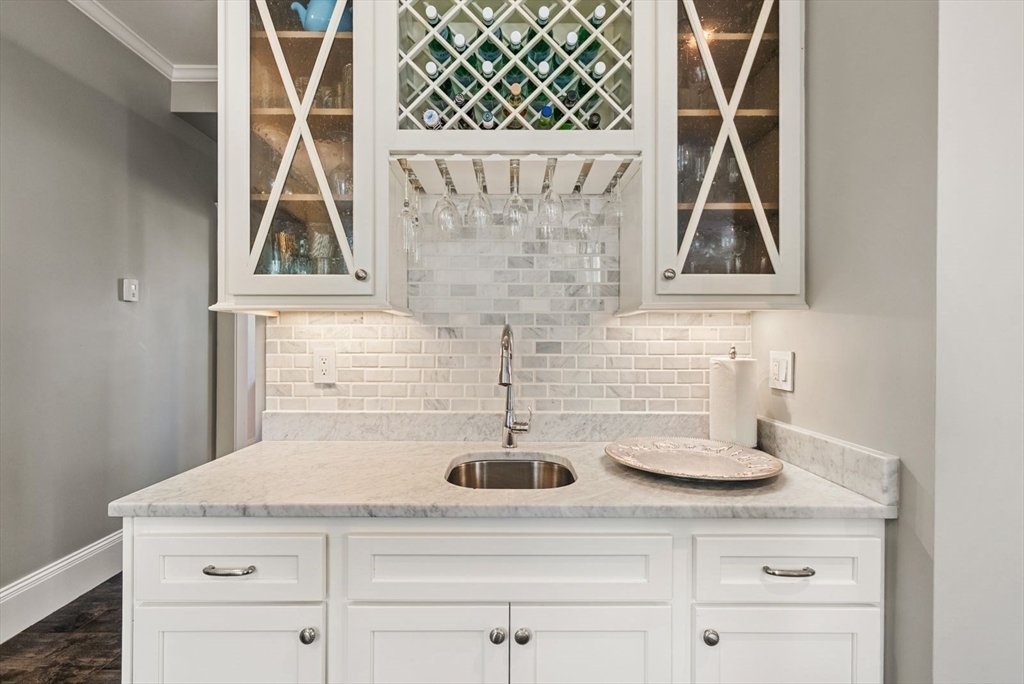 468 Summer Street Manchester, MA 01944 - Photo 11 of 36 a bathroom with a sink and a mirror