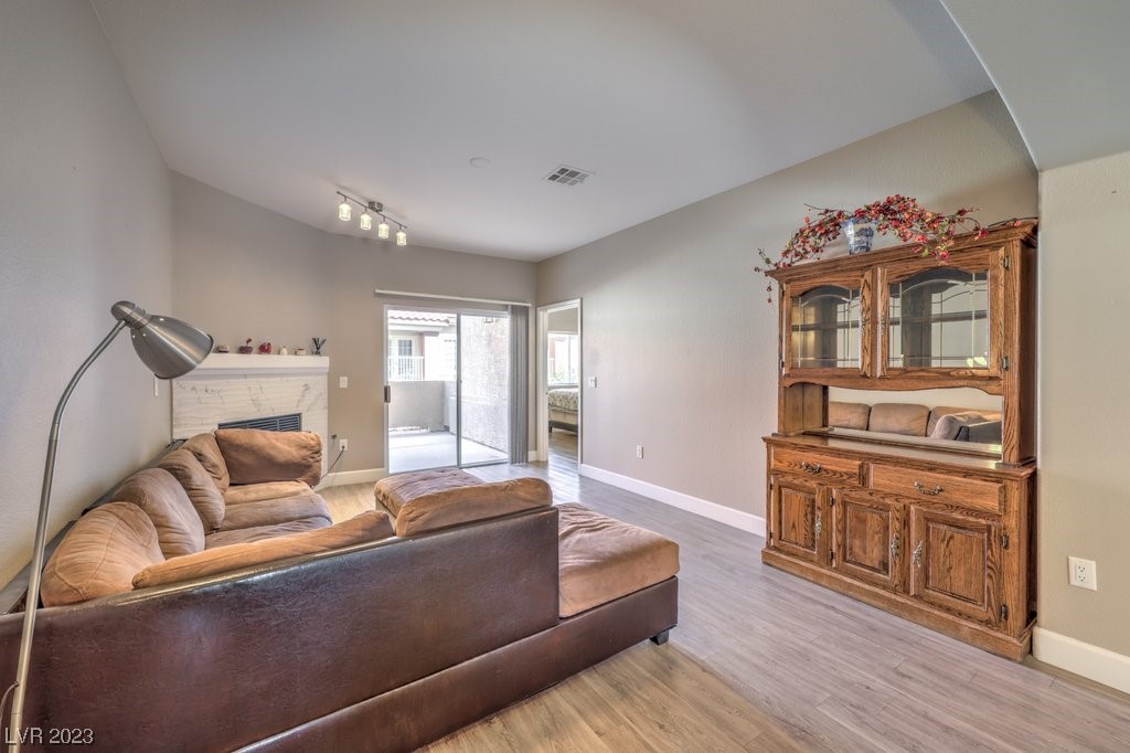 8725 West Flamingo Road, Unit 130 Las Vegas, NV 89147 - Photo 16 of 31 Gallery Image 16