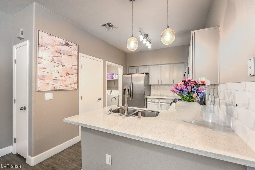 8725 West Flamingo Road, Unit 130 Las Vegas, NV 89147 - Photo 9 of 31 Gallery Image 9