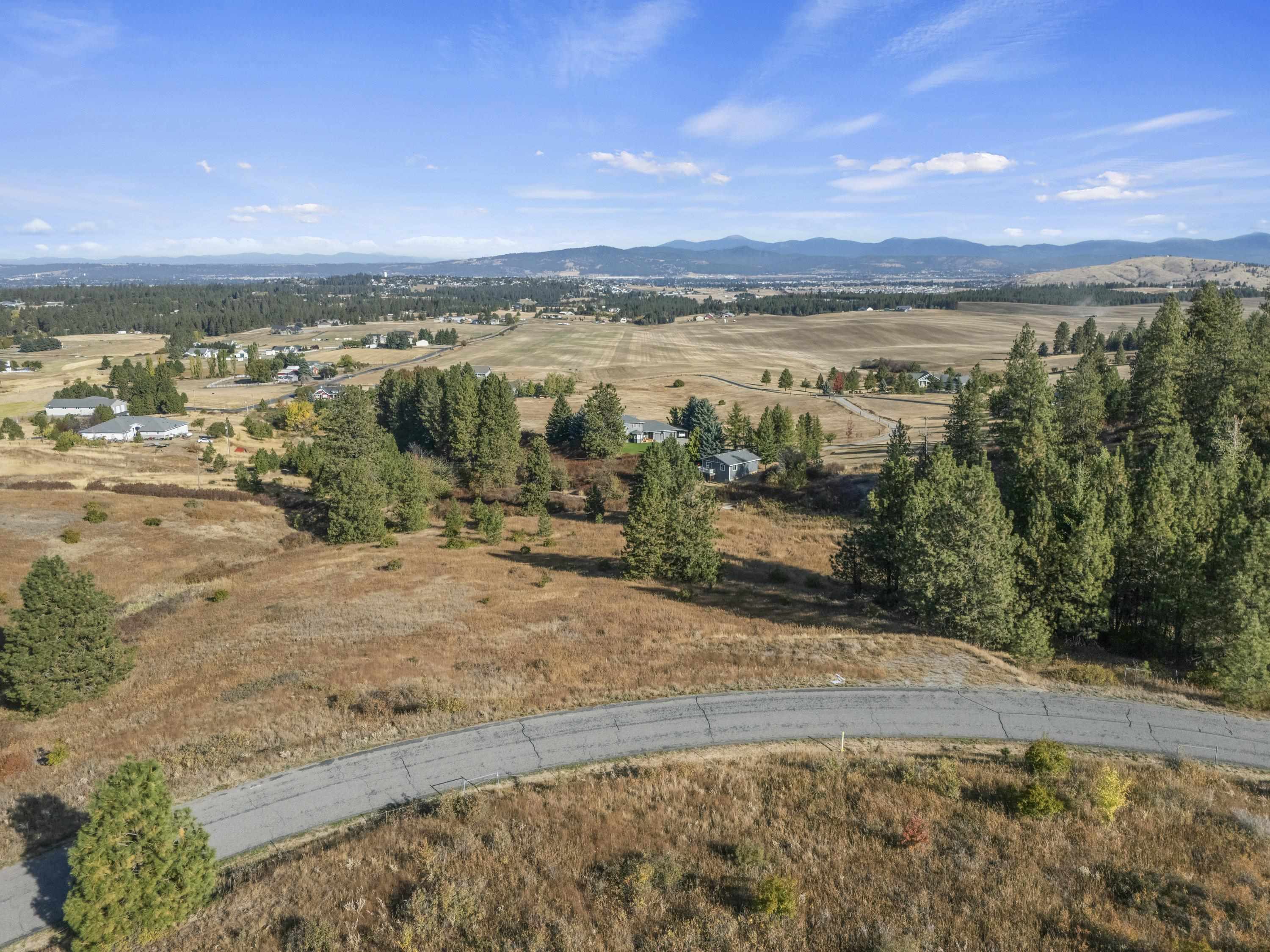 6611 South Saddle Ridge Road Greenacres, WA 99016 - Photo 17 of 27