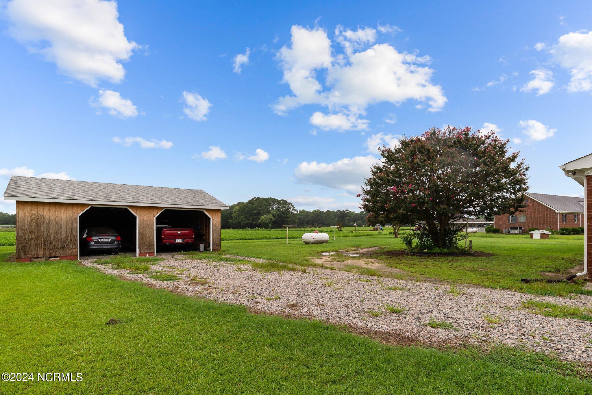 2835 Fire Dept Road Williamston, NC 27892 - Photo 28 of 34 42-web-or-mls-DSC_1457