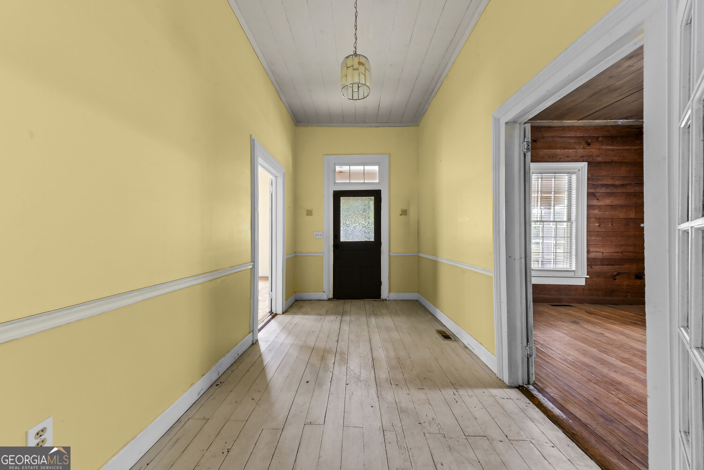 1047 Dixie Road Covington, GA 30014 - Photo 8 of 46 Gallery Image 8