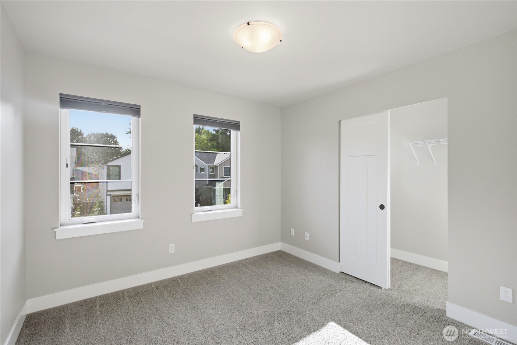 18527 Meridian Avenue Southeast Bothell, WA 98012 - Photo 28 of 32 Gallery Image 28