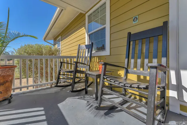 $360,000 | 12303 Pearsall Road, Atascosa, TX 78002