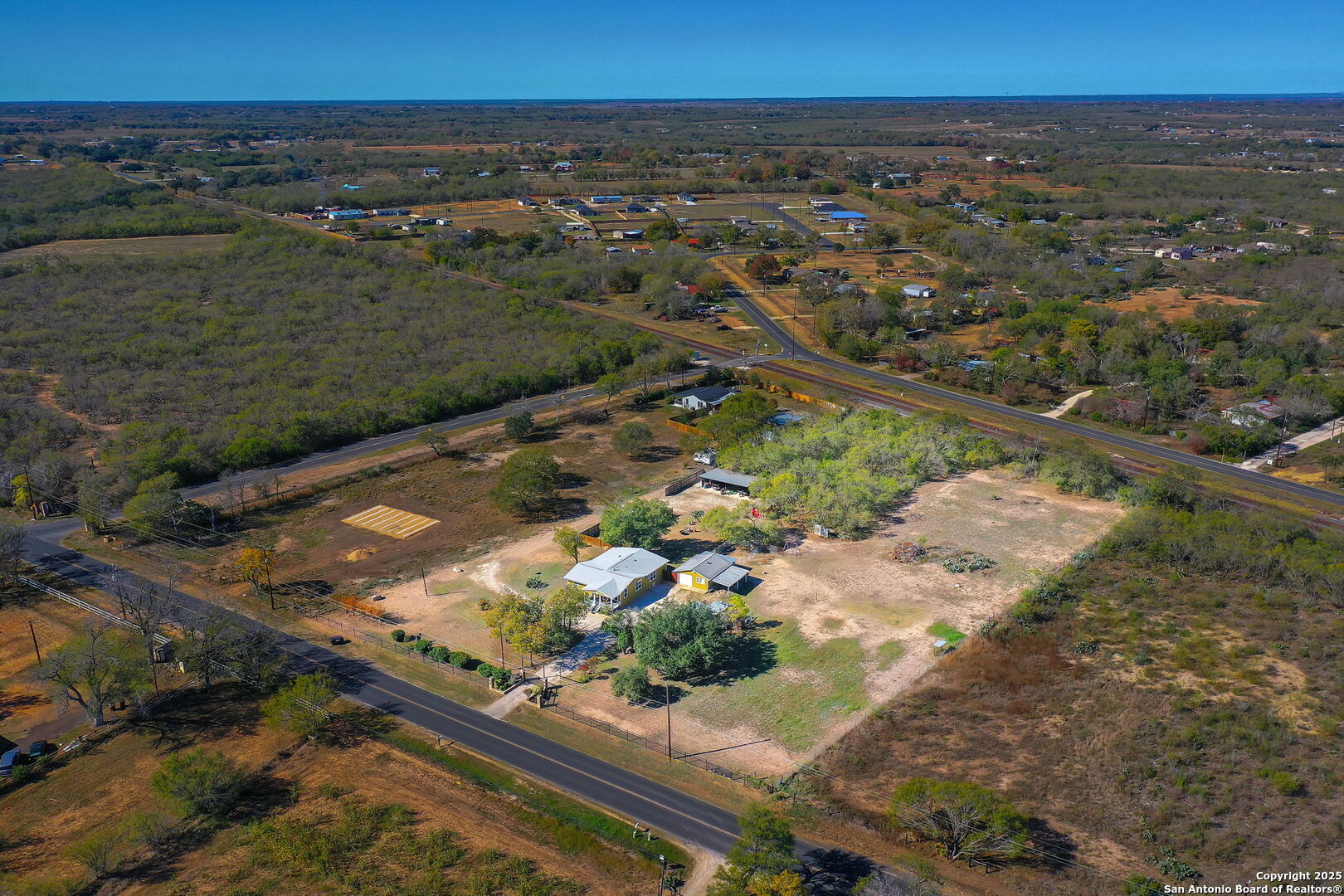 12303 Pearsall Road Atascosa, TX 78002 - Photo 4 of 57