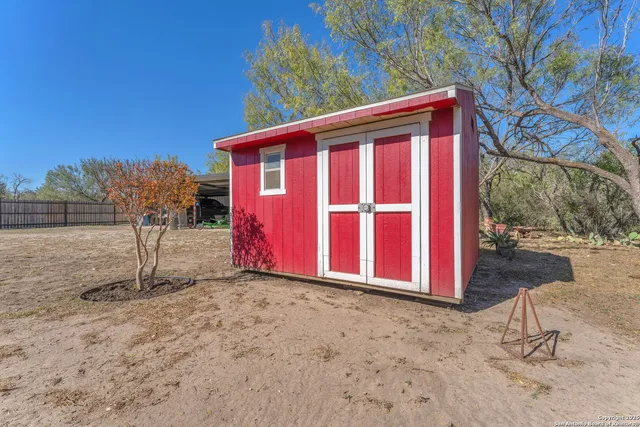 $360,000 | 12303 Pearsall Road, Atascosa, TX 78002