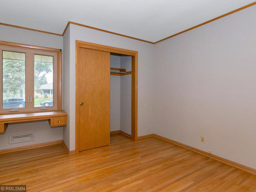 10625 Verdi Road Minneapolis, MN 55431 - Photo 18 of 31