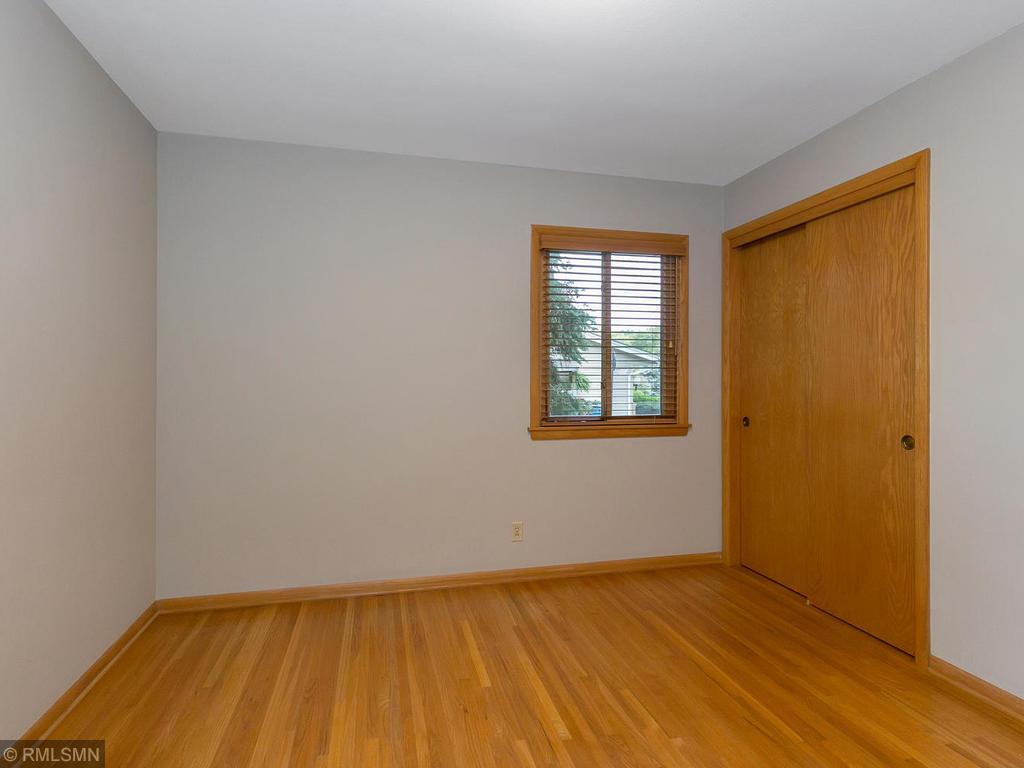 10625 Verdi Road Minneapolis, MN 55431 - Photo 20 of 31