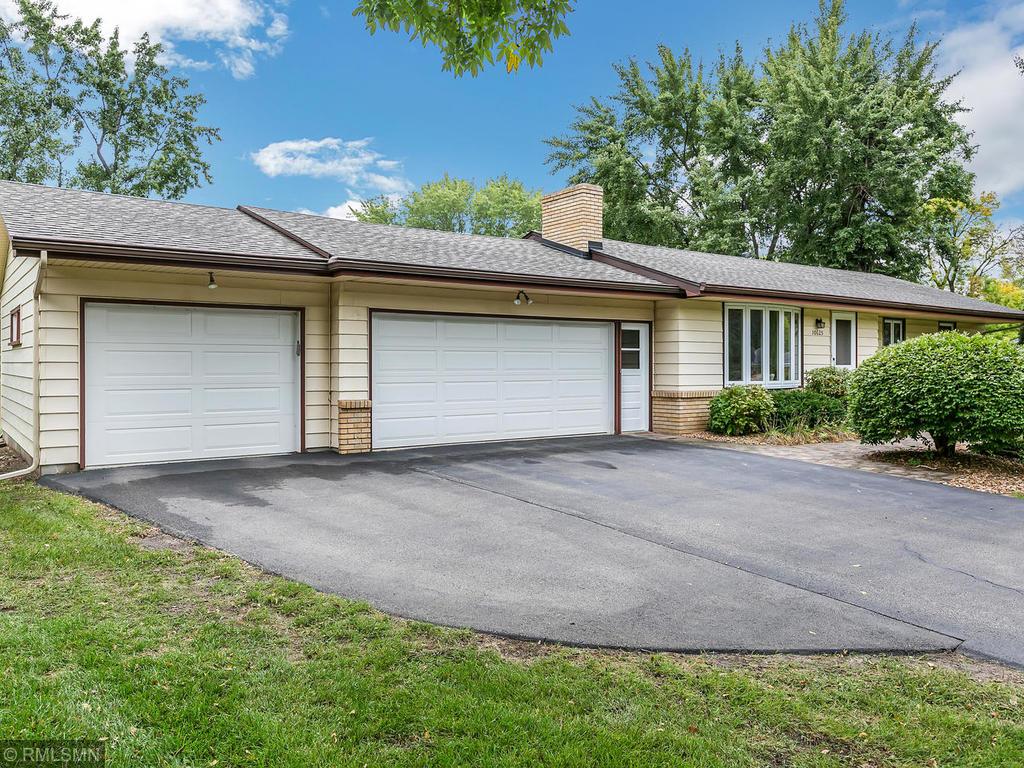 10625 Verdi Road Minneapolis, MN 55431 - Photo 4 of 31