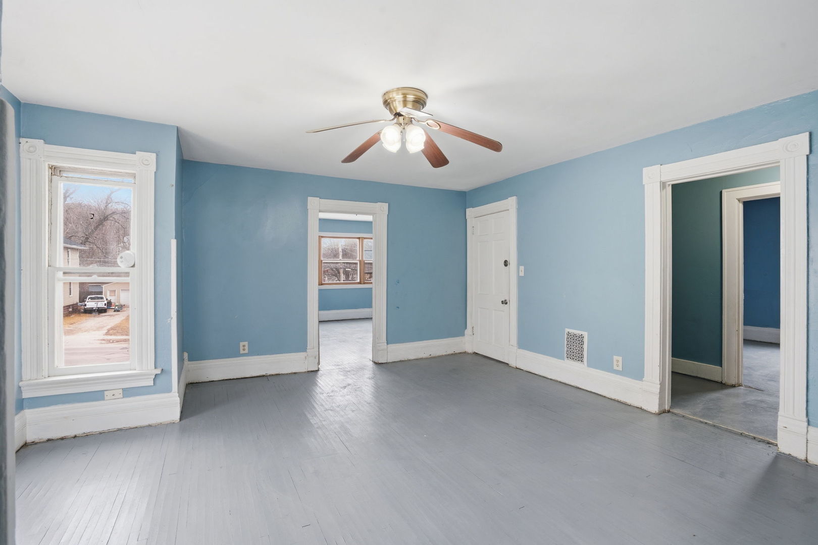 903 44th Street Rock Island, IL 61201 - Photo 11 of 28 a view of an empty room with a window