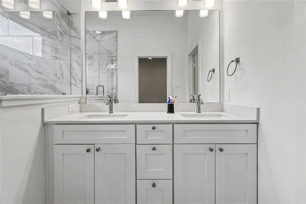 $2,400 | 2116 Shea Road, Unit 103, Dallas, TX 75235