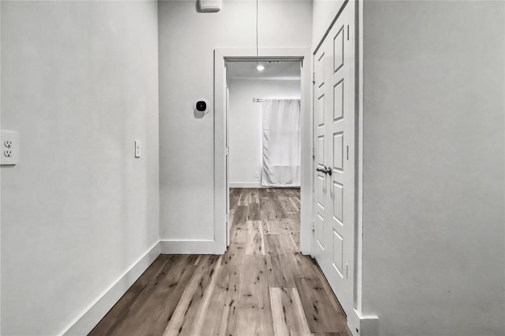 2116 Shea Road, Unit 103 Dallas, TX 75235 - Photo 15 of 24