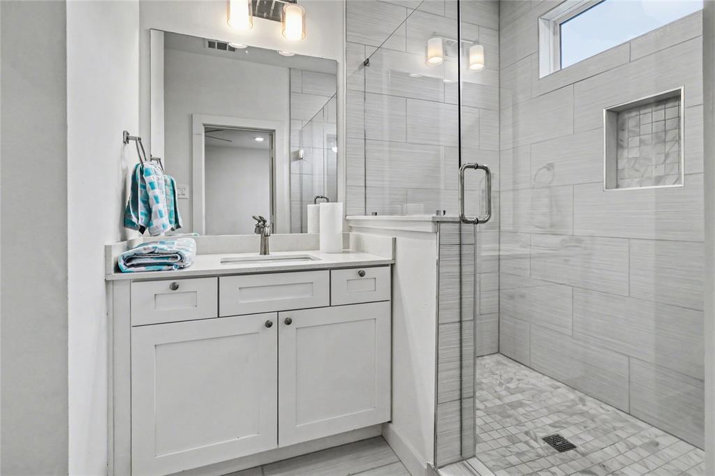 2116 Shea Road, Unit 103 Dallas, TX 75235 - Photo 20 of 24