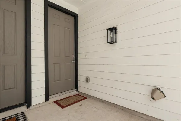 $2,400 | 2116 Shea Road, Unit 103, Dallas, TX 75235