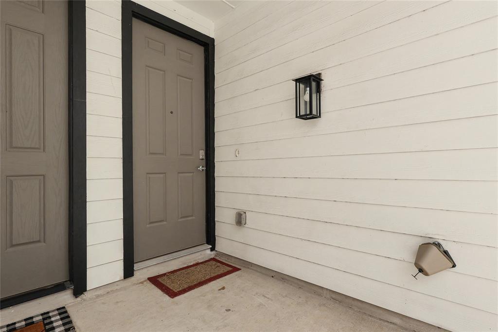 2116 Shea Road, Unit 103 Dallas, TX 75235 - Photo 3 of 24