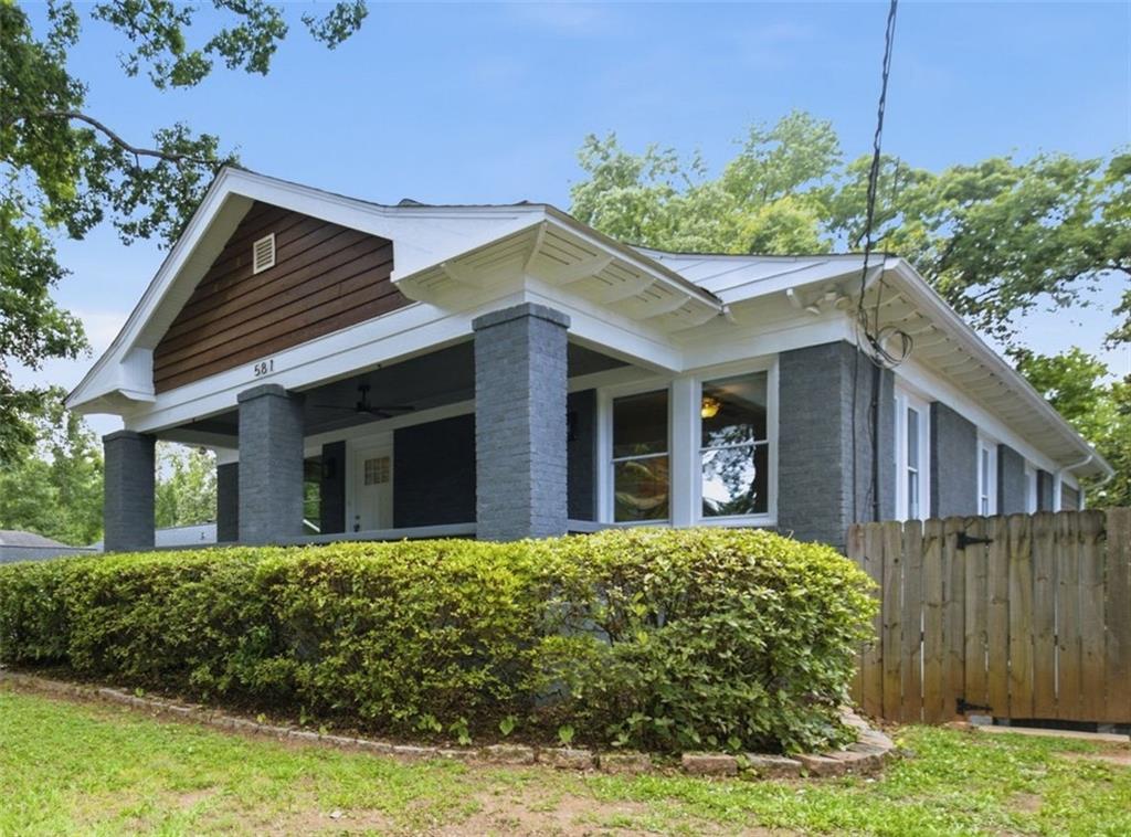 581 Gresham Avenue Southeast Atlanta, GA 30316 - Photo 3 of 34