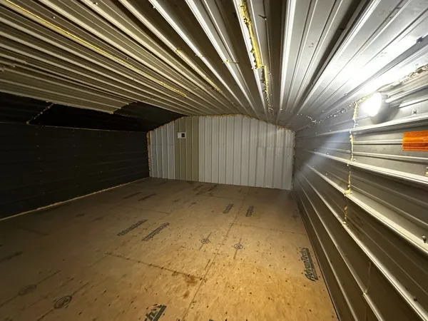 $3,000 | 2501 State Highway 48, Clarksville, TN 37040