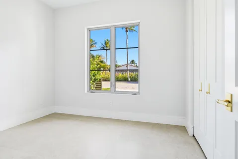 $2,295,000 | 785 Park Place, West Palm Beach, FL 33401