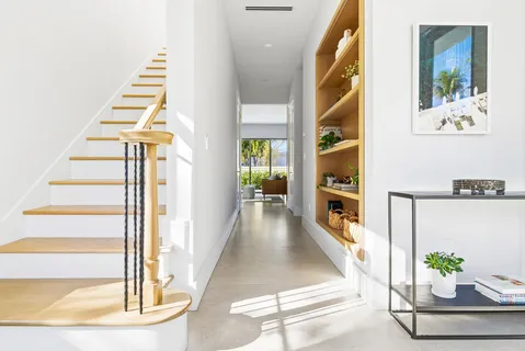 $2,295,000 | 785 Park Place, West Palm Beach, FL 33401