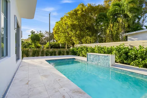 $2,295,000 | 785 Park Place, West Palm Beach, FL 33401