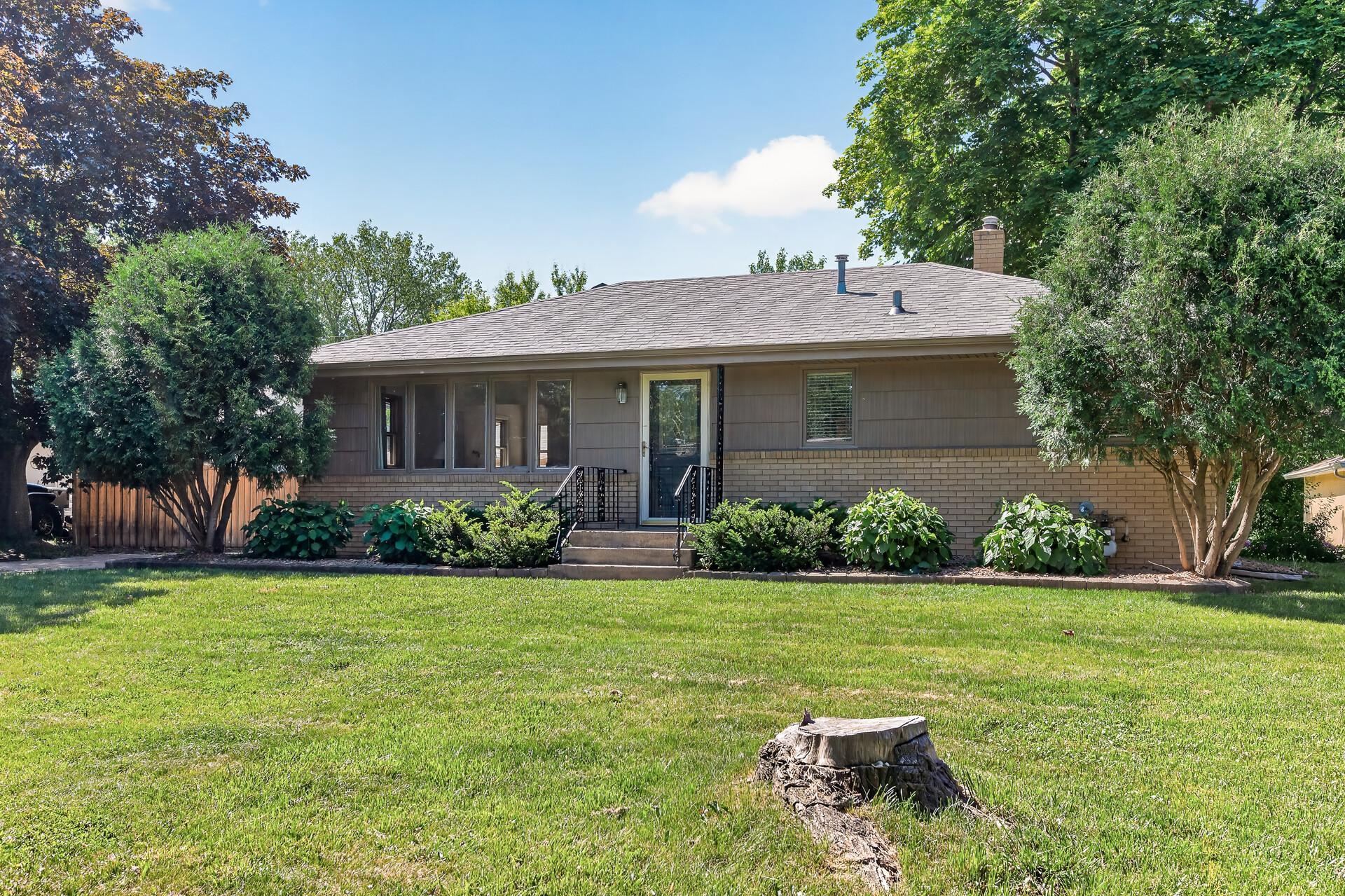 1056 Glenhill Road Shoreview, MN 55126 - Photo 30 of 34