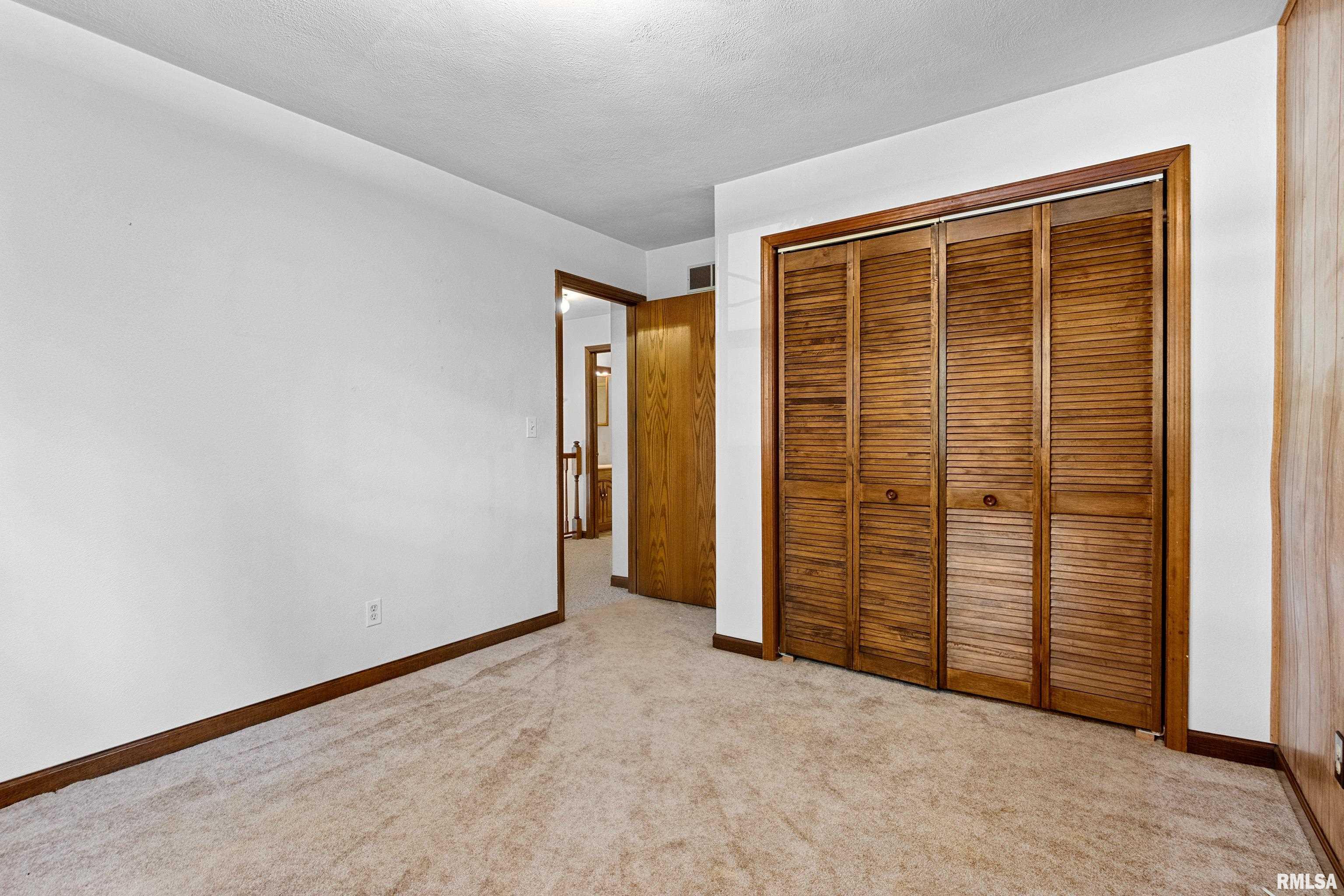 25994 Longview Road Hopedale, IL 61747 - Photo 16 of 49