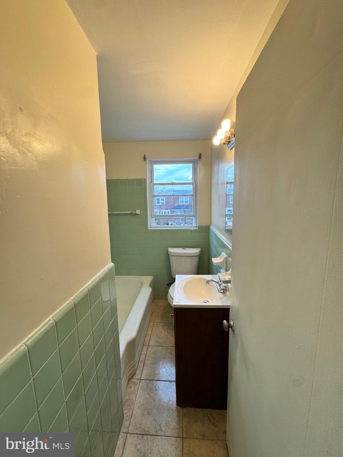 7972 Forrest Avenue, Unit 2 Philadelphia, PA 19150 - Photo 14 of 26