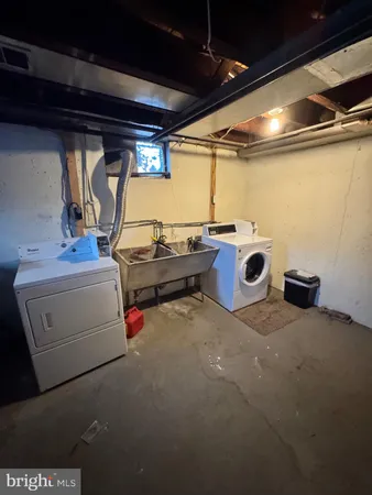 $1,400 | 7972 Forrest Avenue, Unit 2, Philadelphia, PA 19150