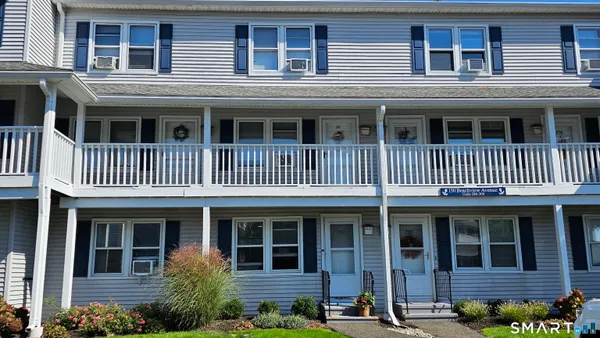 $379,000 | 150 Beachview Avenue, Unit 290, Bridgeport, CT 06605