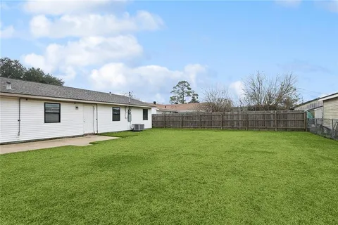 $120,000 | 348 Elmwood Drive, Laplace, LA 70068
