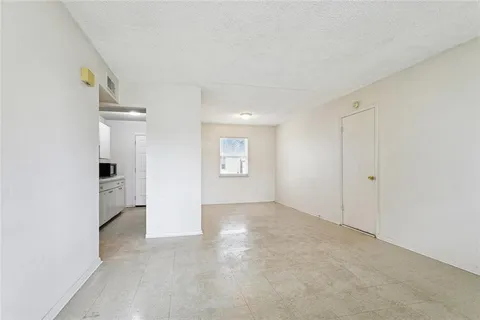 $120,000 | 348 Elmwood Drive, Laplace, LA 70068