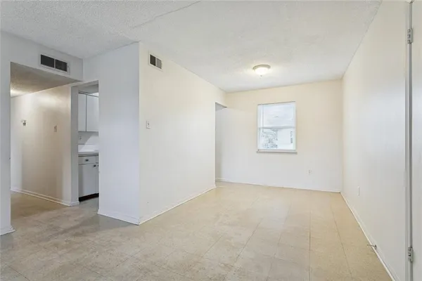 $120,000 | 348 Elmwood Drive, Laplace, LA 70068