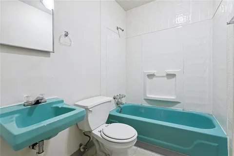 $120,000 | 348 Elmwood Drive, Laplace, LA 70068