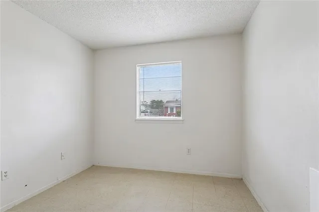 $120,000 | 348 Elmwood Drive, Laplace, LA 70068