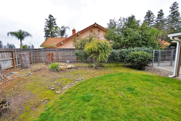 $505,000 | 742 West Ellery Avenue, Clovis, CA 93612