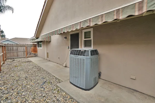 $505,000 | 742 West Ellery Avenue, Clovis, CA 93612